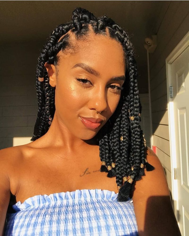 Navigating the Discomfort: What to Expect When Getting Box Braids?