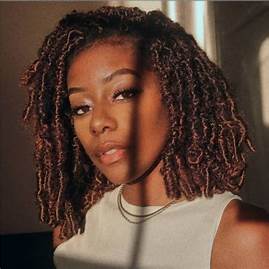 The Art of Crafting a Loc Wig: A Comprehensive DIY Guide