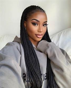 Time Investment for Small Knotless Braids: How Long Does the Styling Really Take?