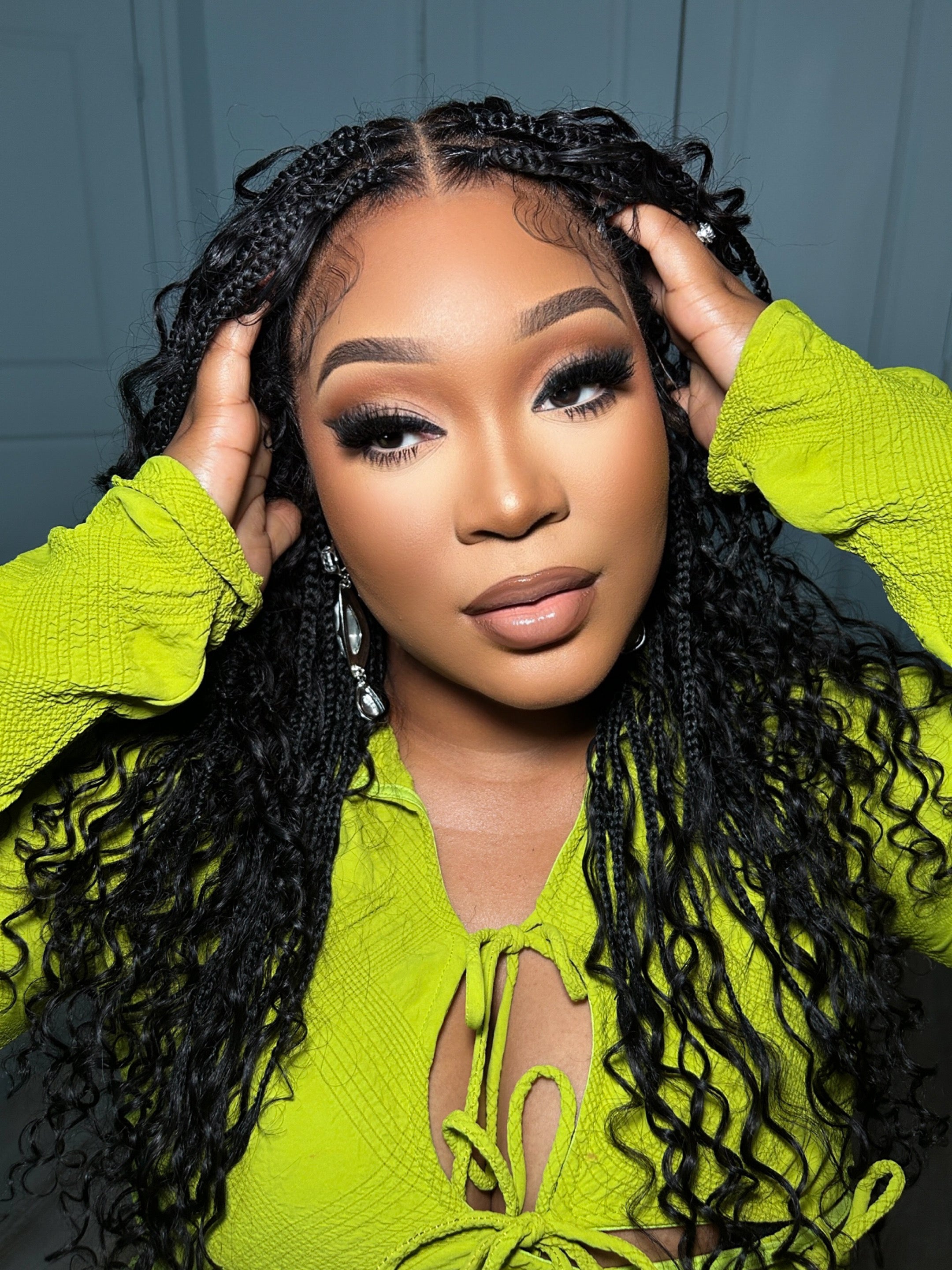 Essential Choice - Human Hair Boho Curls HD Full Lace Knotless Boho Box Braided Wig
