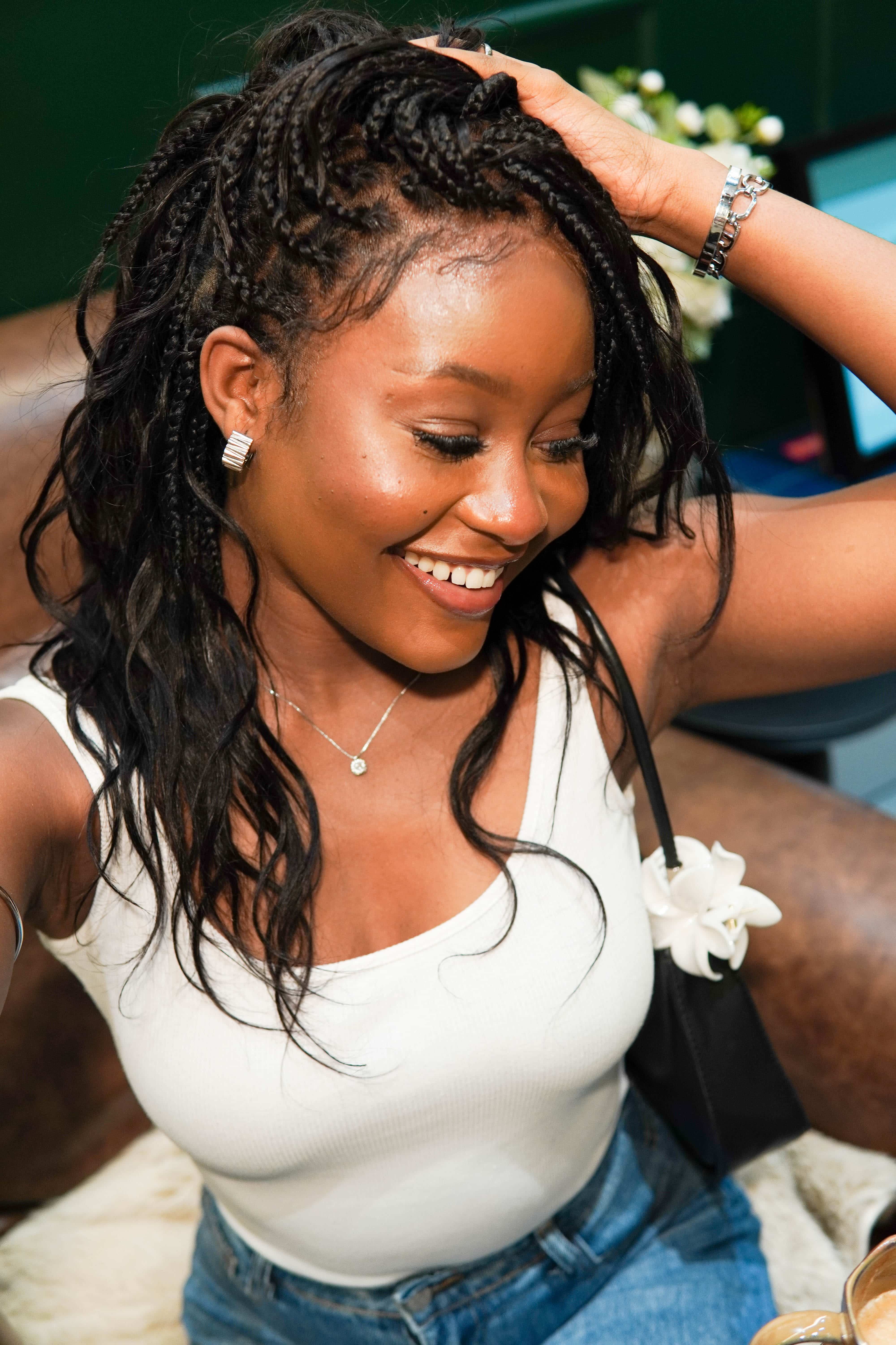 Michelle - Salon-Style Glueless Miracle Braided Wig Pre-Bleached Swiss HD Full Lace Boho Box Braids Bora Bora Human Hair Body Wave Curls