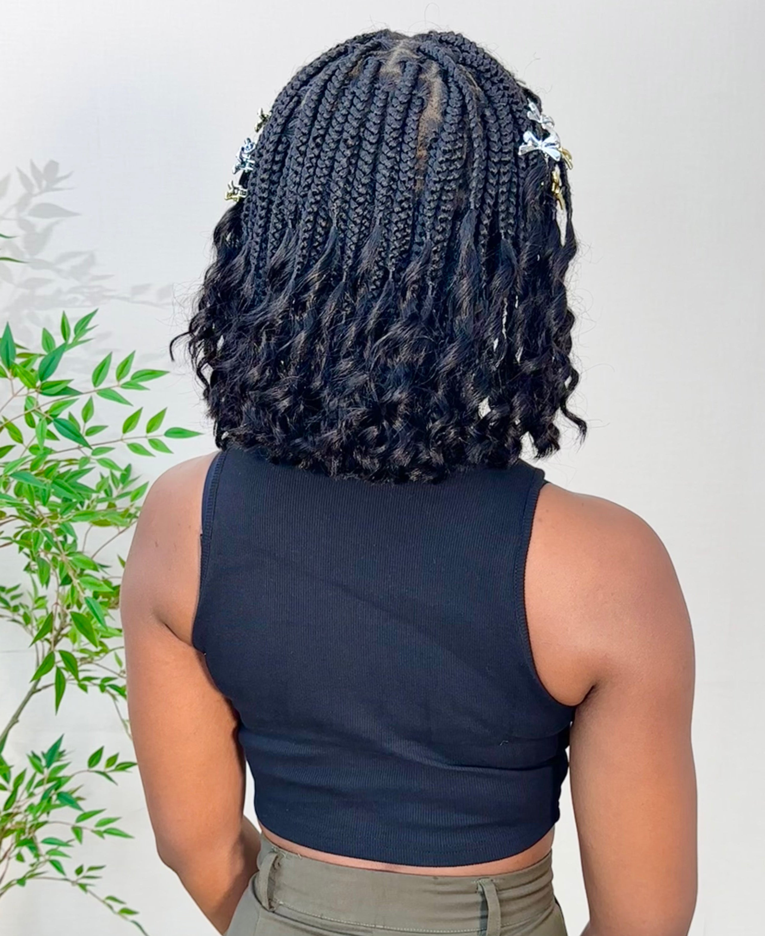 Nina - Short Pre Bleached Swiss HD Full Lace Knotless Box Braided Wig With Human Hair Curly Ends