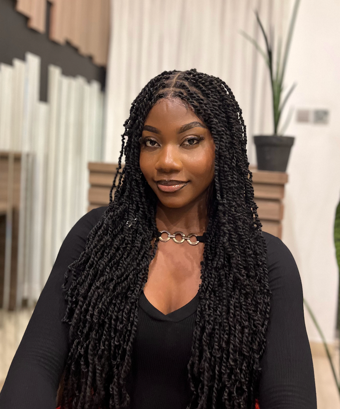 Super Lightweight Passion Twist 28" HD Full Lace Braided Wig 100 Strands