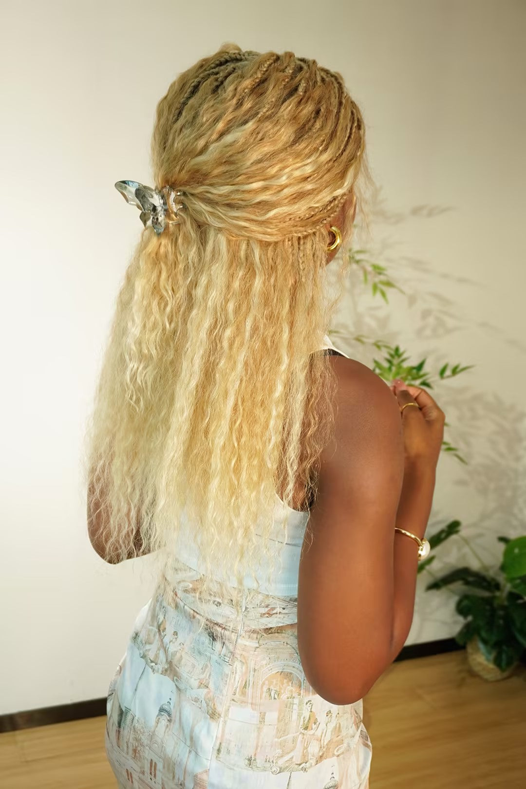 27/613 Blond 22" Human Hair Wet & Wavy Curls Pre Bleached HD Full Lace Boho Box Braided Wig